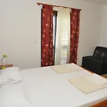 Apartments A&N