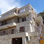 Apartments A&N